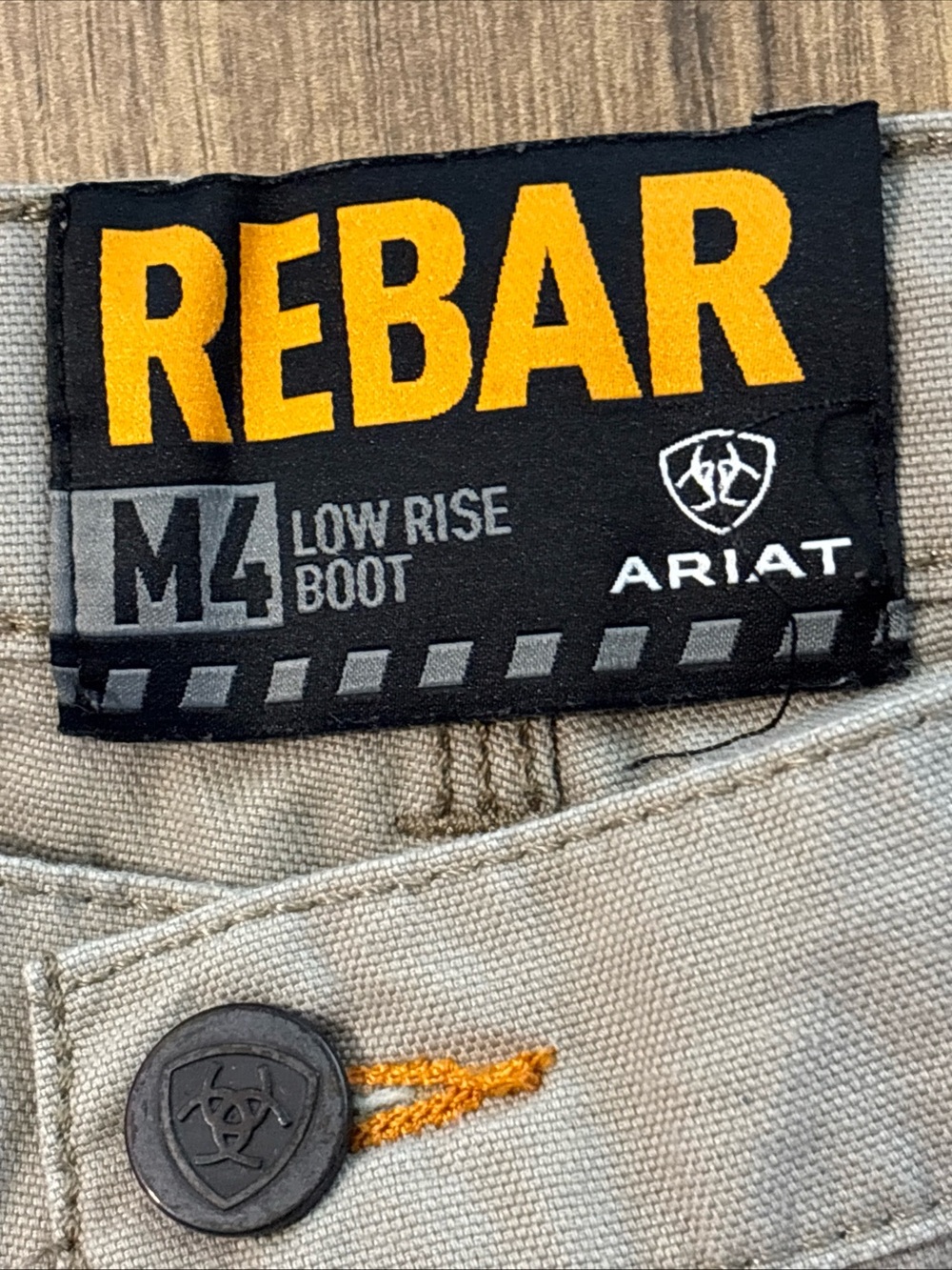 Ariat Light Tan Cargo Work Pants with Knee Panels 40/32 Lo Rise Rebar - Picture 2 of 7